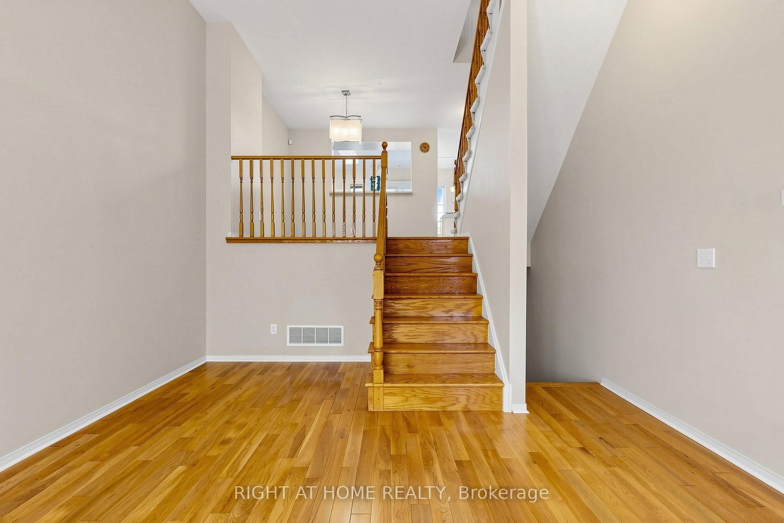 83 Mondeo Drive • #130 • Toronto, ON photo 6