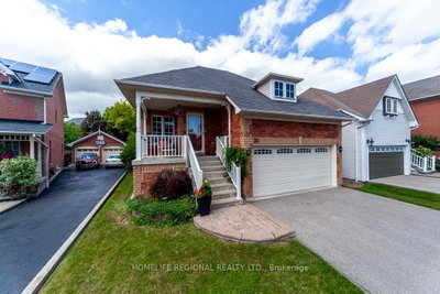 20 Rosemarie Crescent • Whitby, ON photo 2