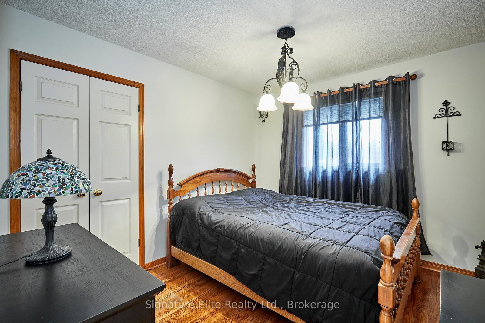 4 Camor Court • Toronto, ON photo 27