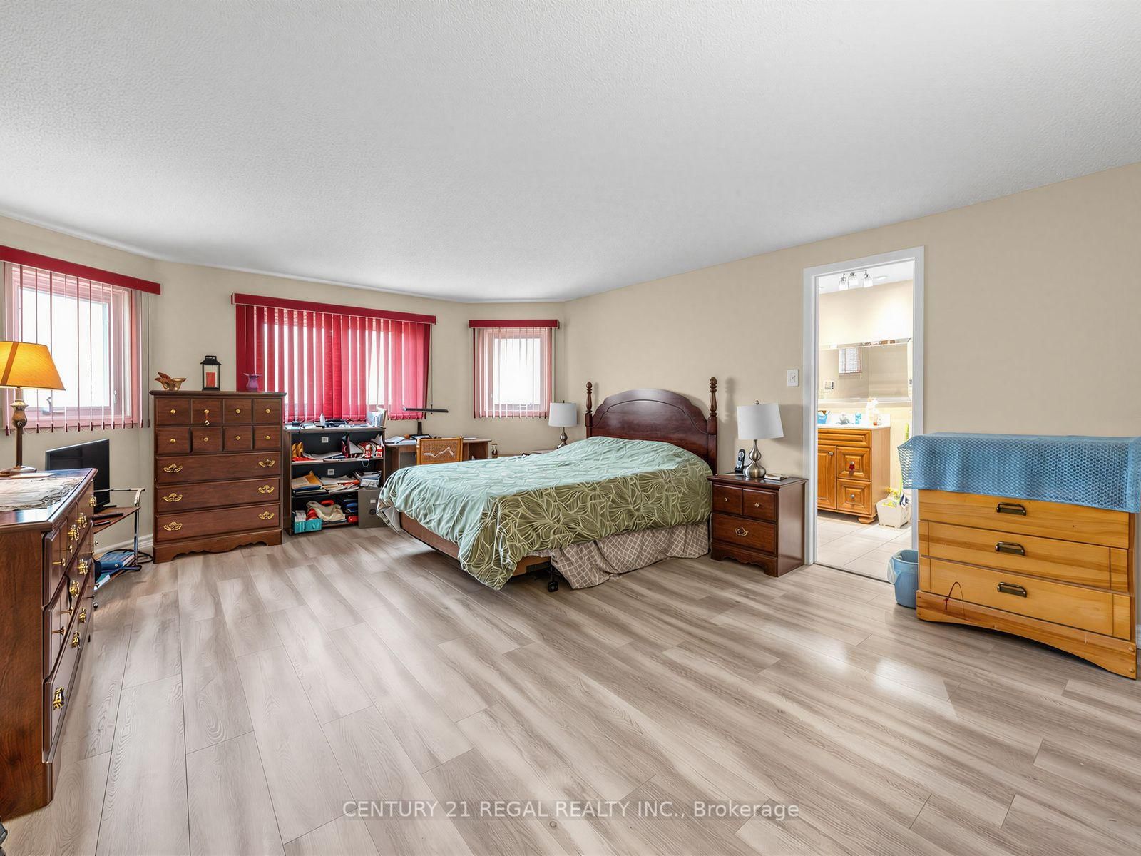 41 Coe Drive • Ajax, ON photo 18