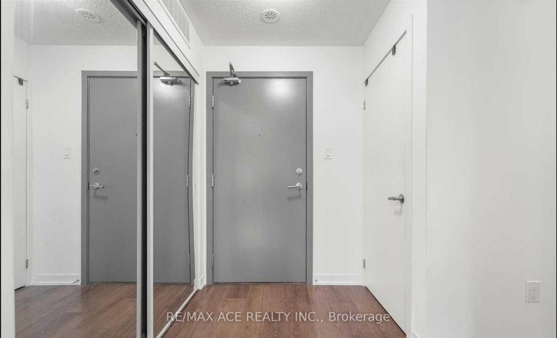 308 - 20 Orchid Place Drive
