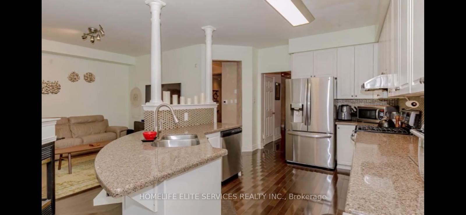 73 Long Island Crescent • Toronto, ON photo 9