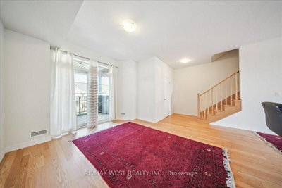 115 Air Dancer Crescent • Oshawa, ON photo 5