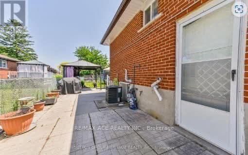 Bsmt - 127 Poplar Road