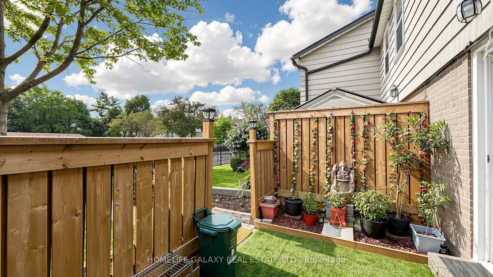 925 Bayly Street • #16 • Pickering, ON photo 44