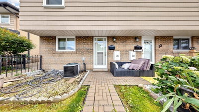 925 Bayly Street • #16 • Pickering, ON photo 7