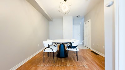111 Civic Centre Drive • Whitby, ON photo 3