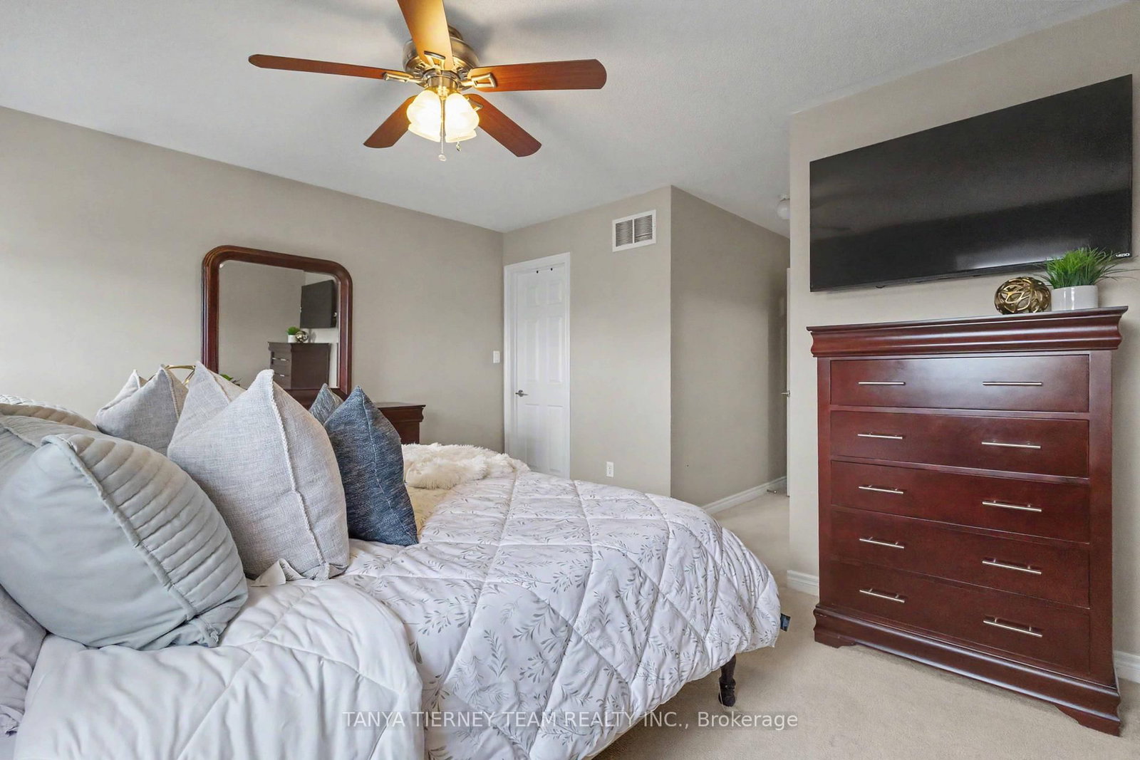 96 Mildenhall Place • Whitby, ON photo 21
