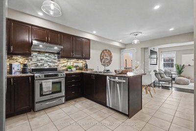 96 Mildenhall Place • Whitby, ON photo 4