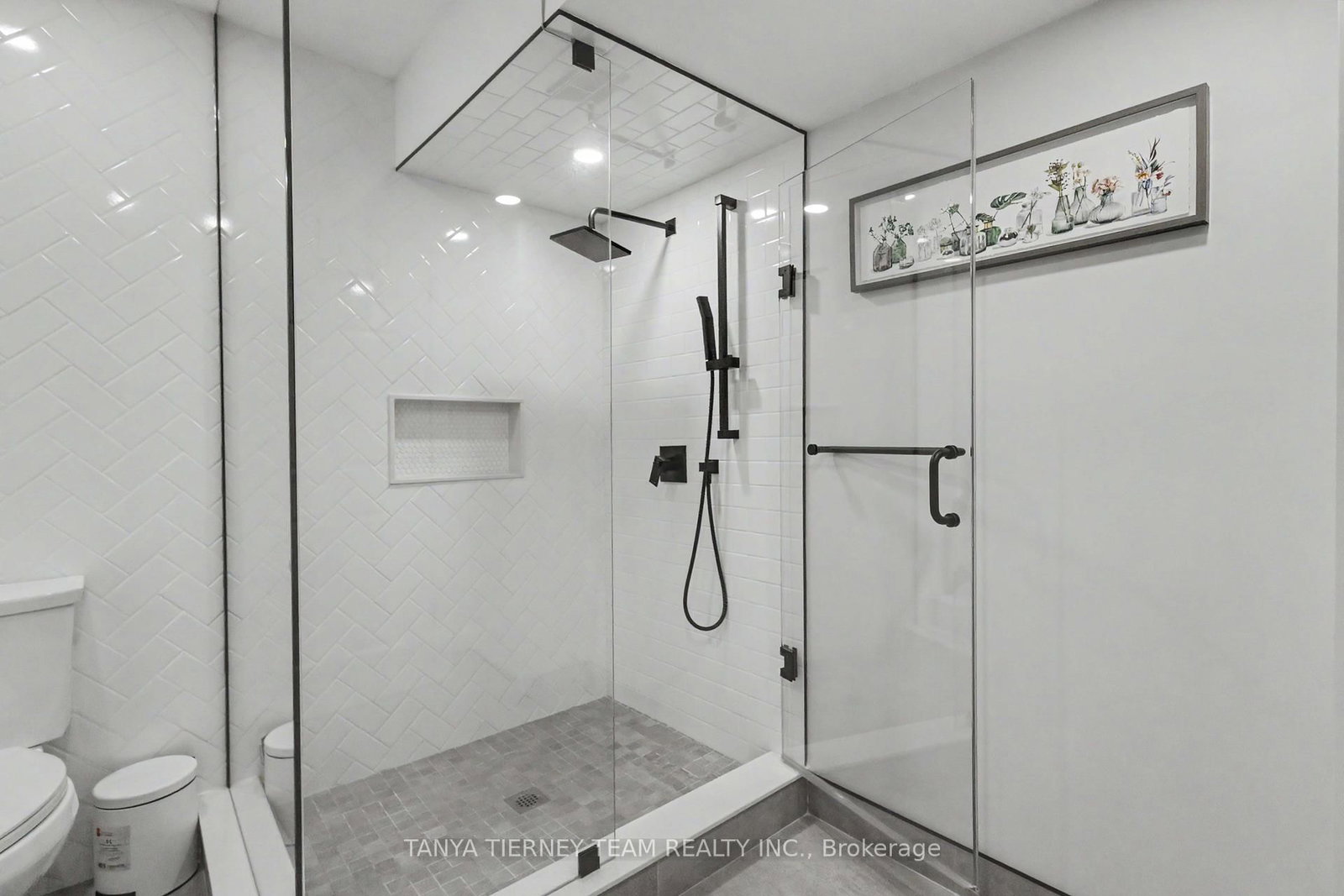 96 Mildenhall Place • Whitby, ON photo 42
