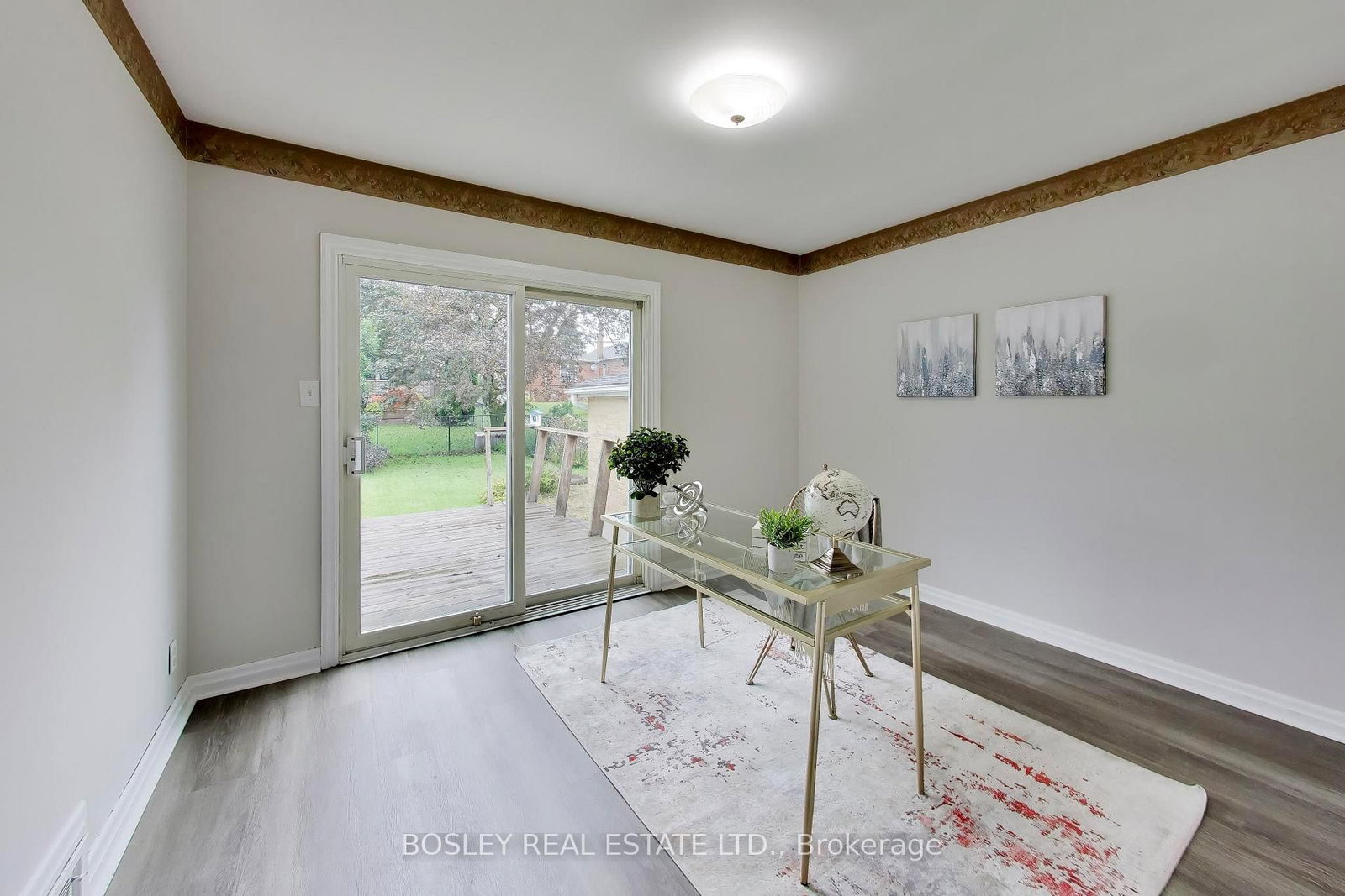 24 Tulip Drive • Toronto, ON photo 20
