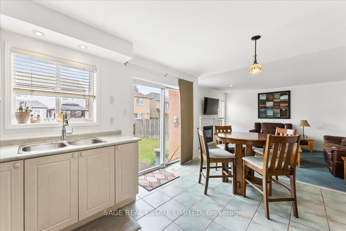 34 Mcsweeney Crescent • Ajax, ON photo 16