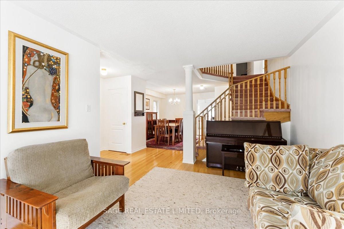 34 Mcsweeney Crescent • Ajax, ON photo 6