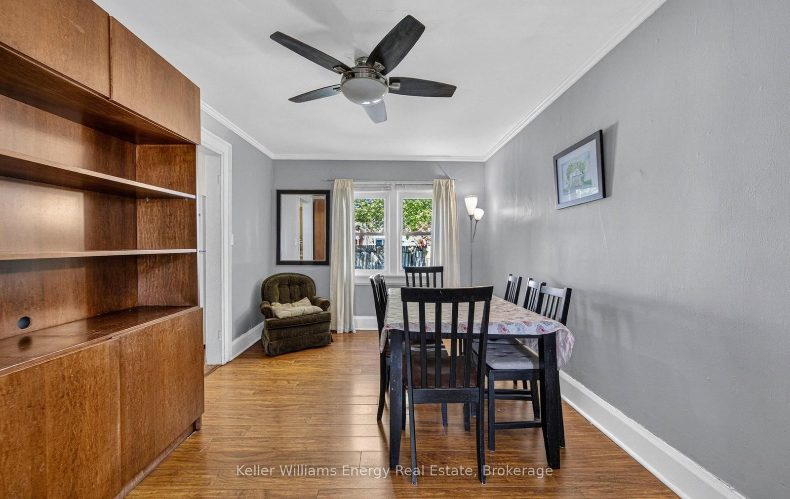 266 Division St, Oshawa, view 11