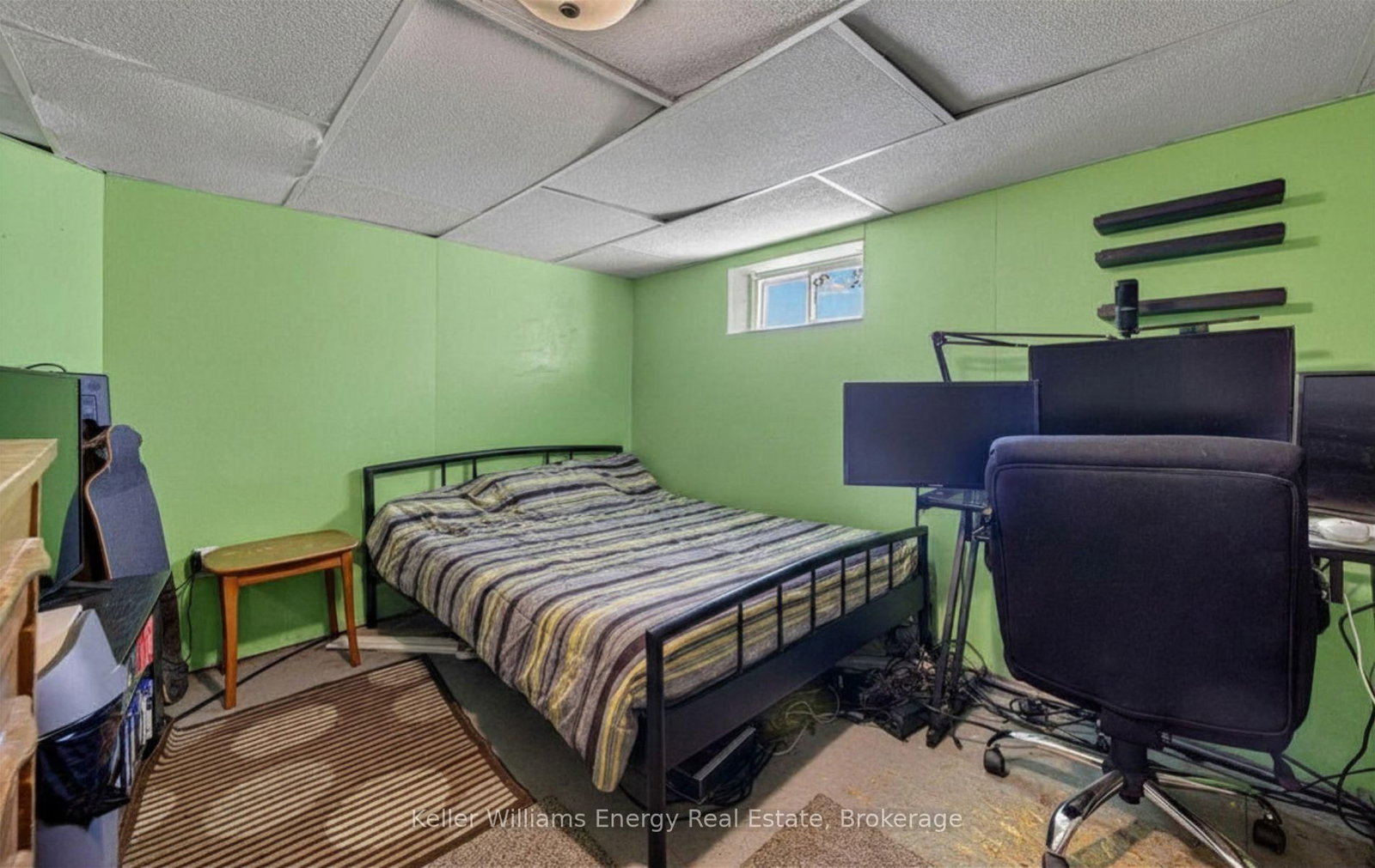 266 Division St, Oshawa, view 22