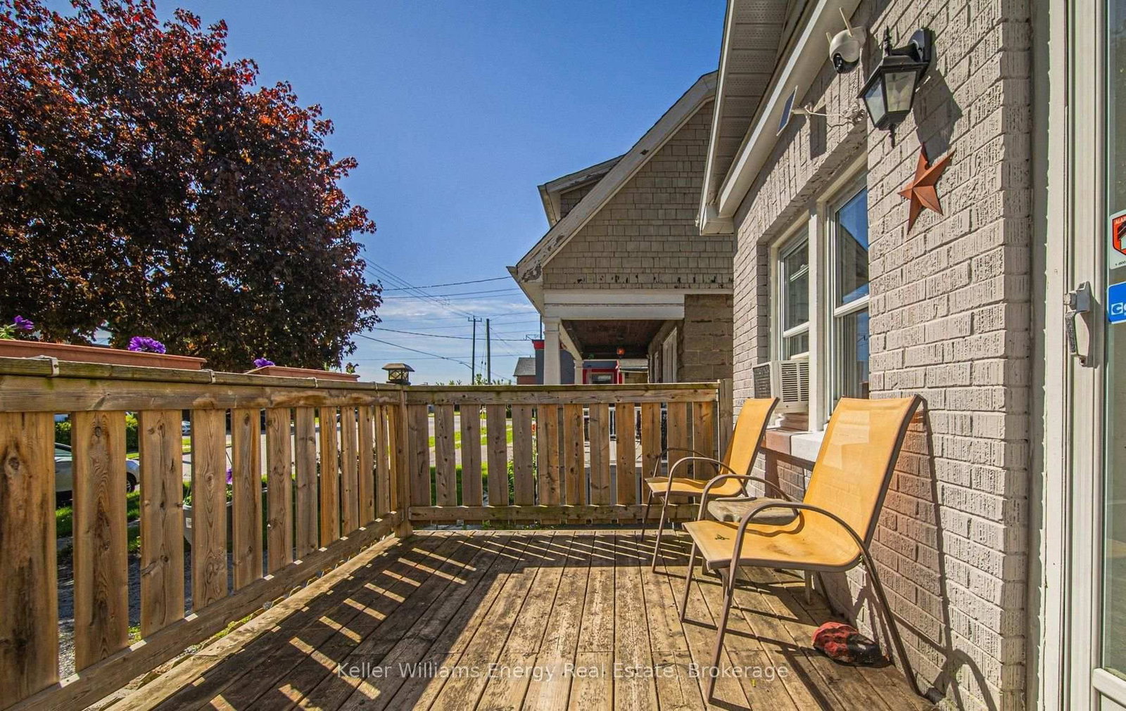 266 Division St, Oshawa, view 4
