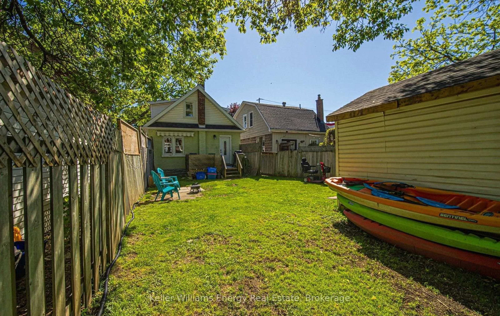 266 Division St, Oshawa, view 6