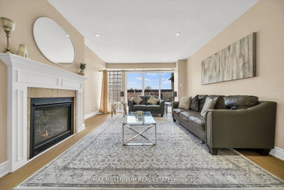 62 Cumberland Lane • Ajax, ON photo 5