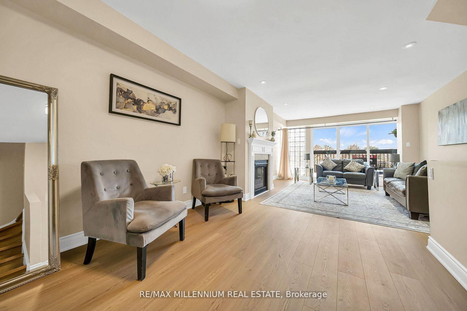 62 Cumberland Lane • Ajax, ON photo 9