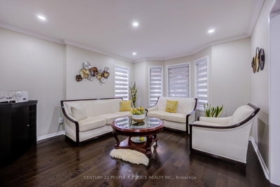 43 Jennings Drive • Clarington, ON photo 8