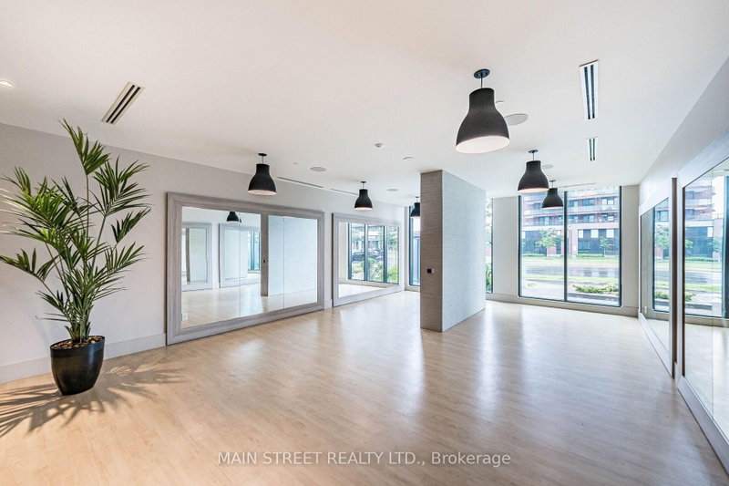 1706 - 2545 Simcoe Street N