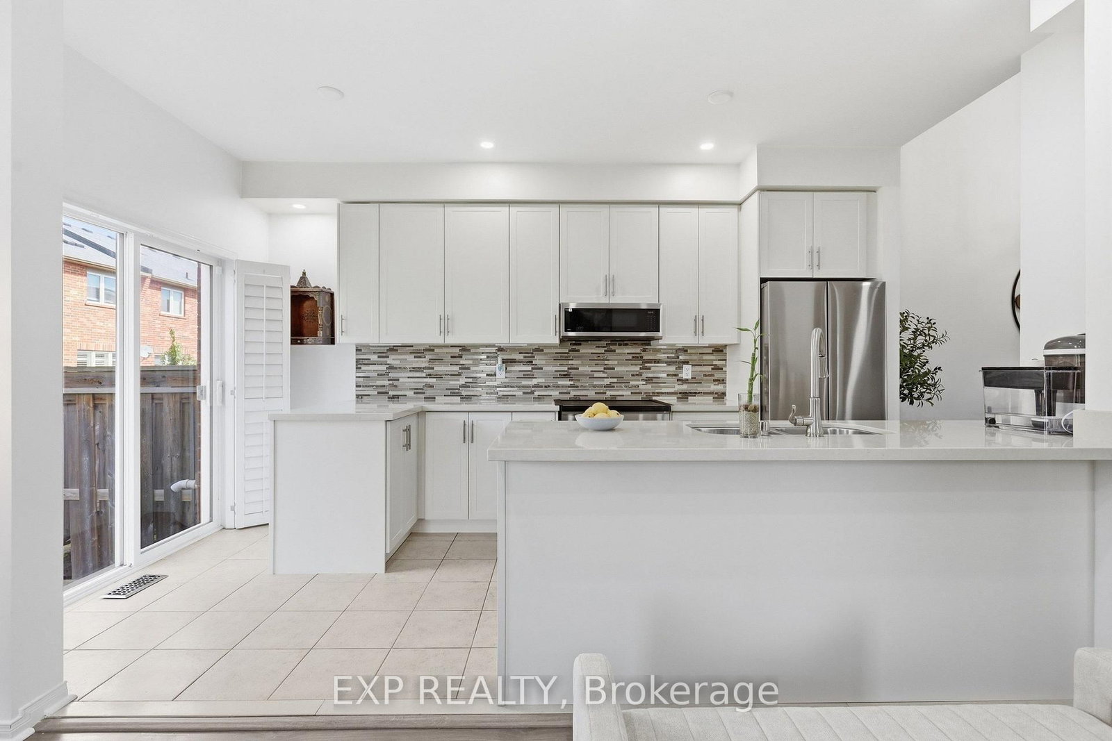 24 Hickman Road • Ajax, ON photo 14