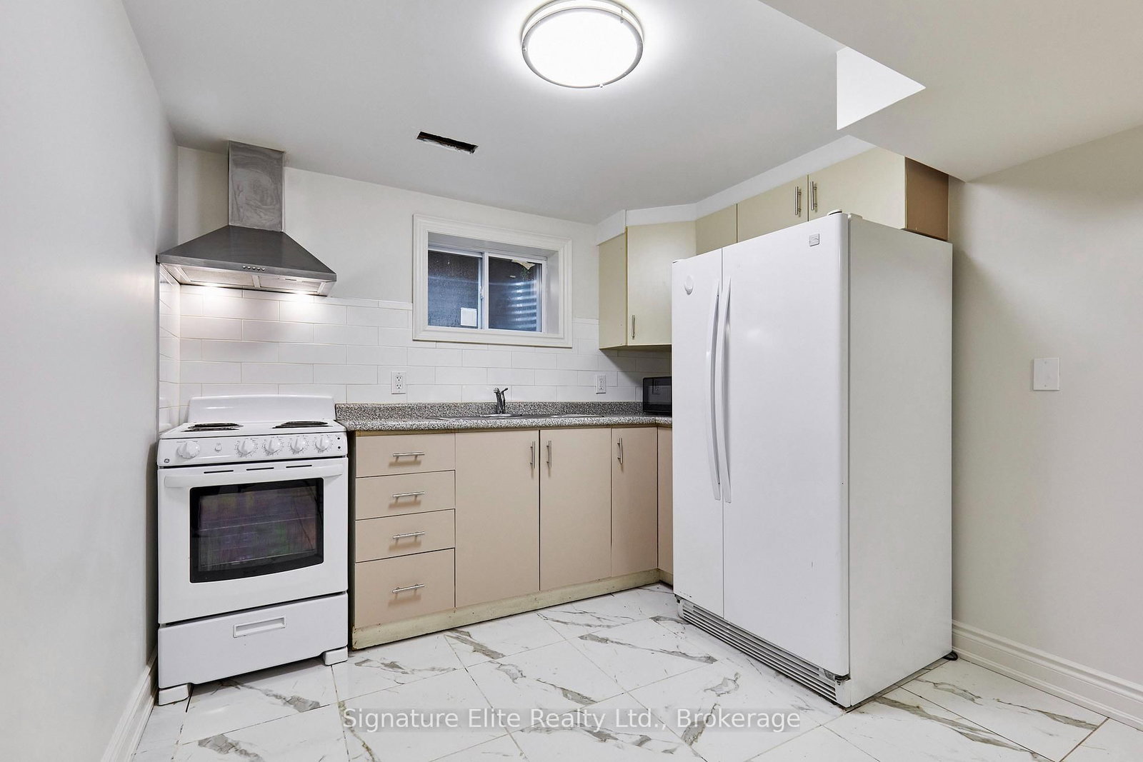 Bsmt - 37 Tarsus Crescent, Toronto 2