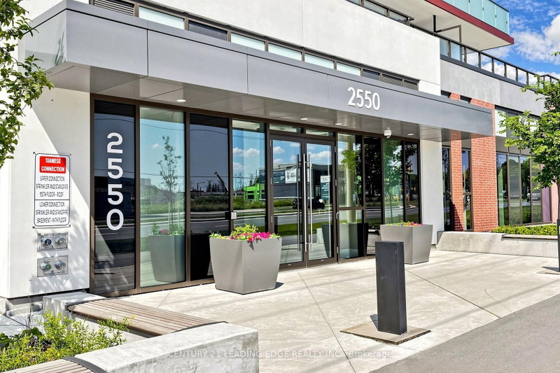 409 - 2550 Simcoe Street N