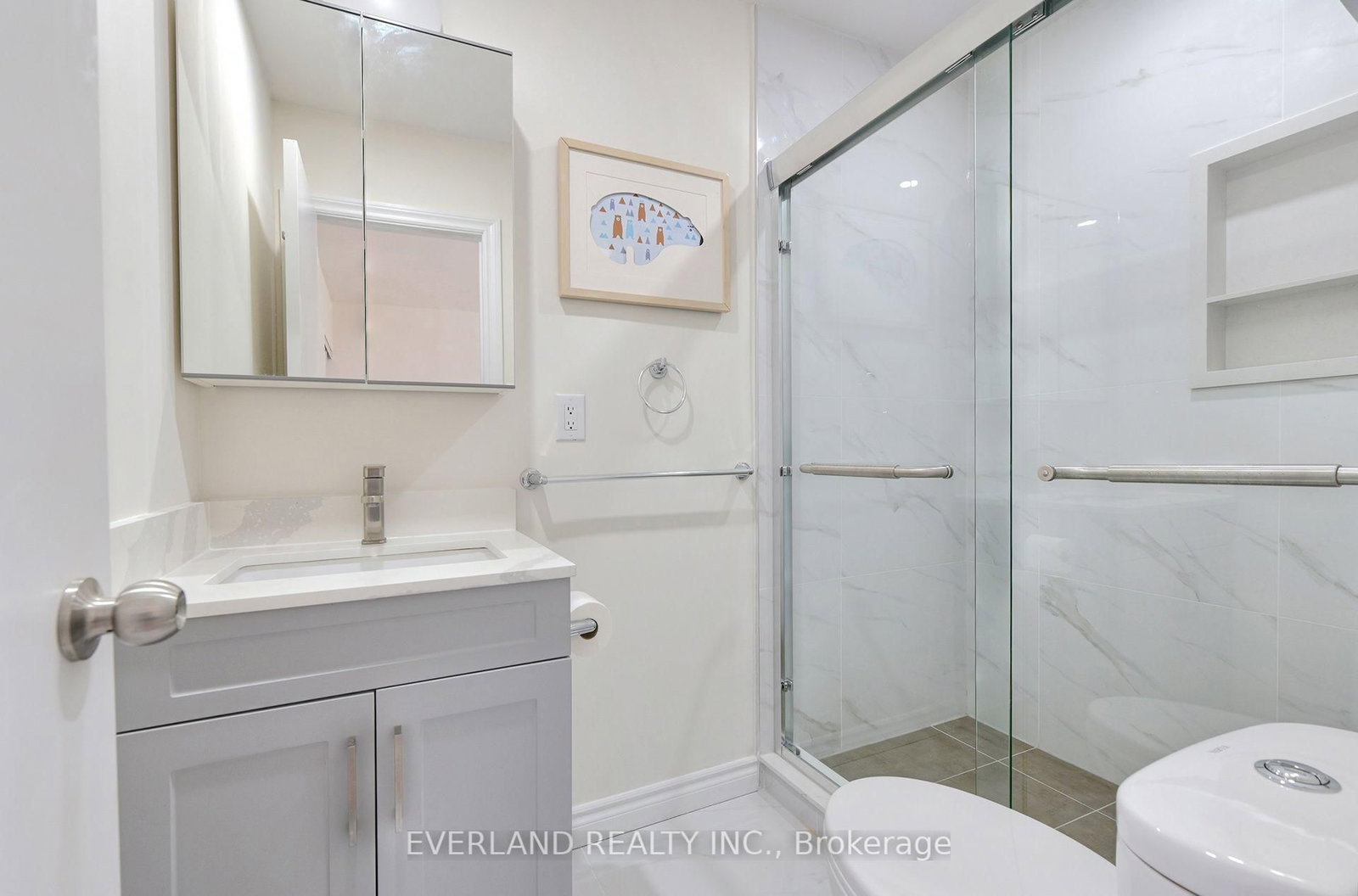 52 Fairglen Avenue • Toronto, ON photo 22
