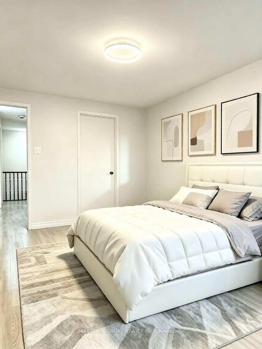 22 O'Halloran Crescent • Toronto, ON photo 24