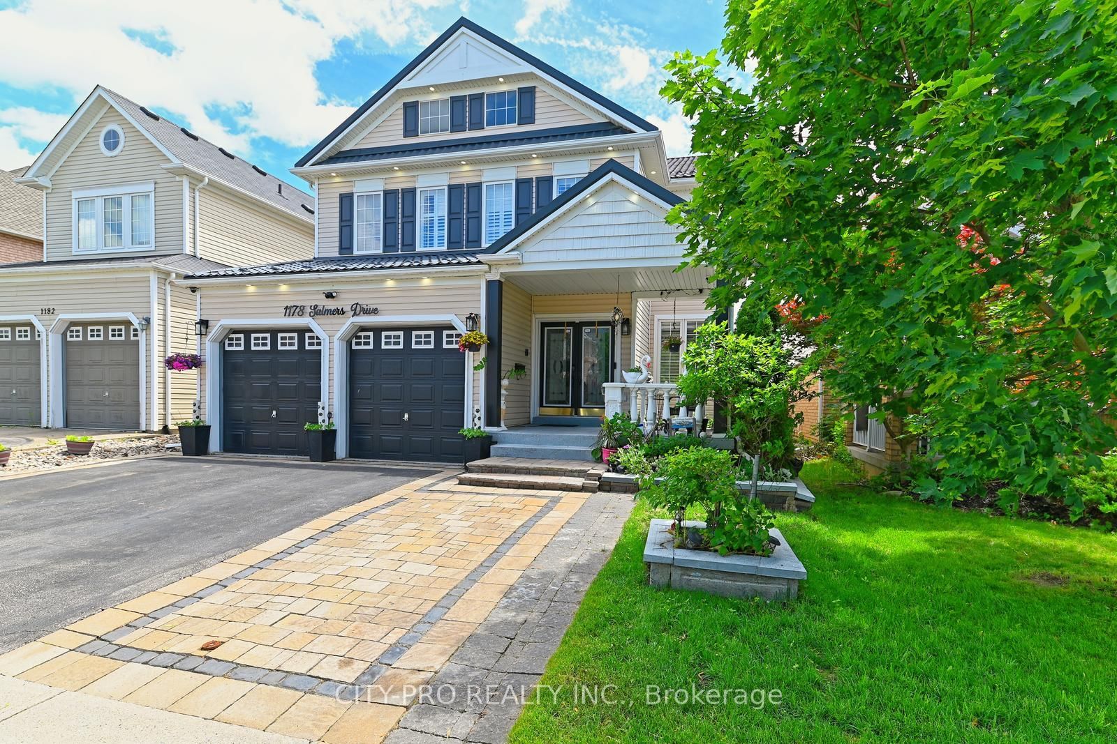 1178 Salmers Drive • Oshawa, ON photo 4