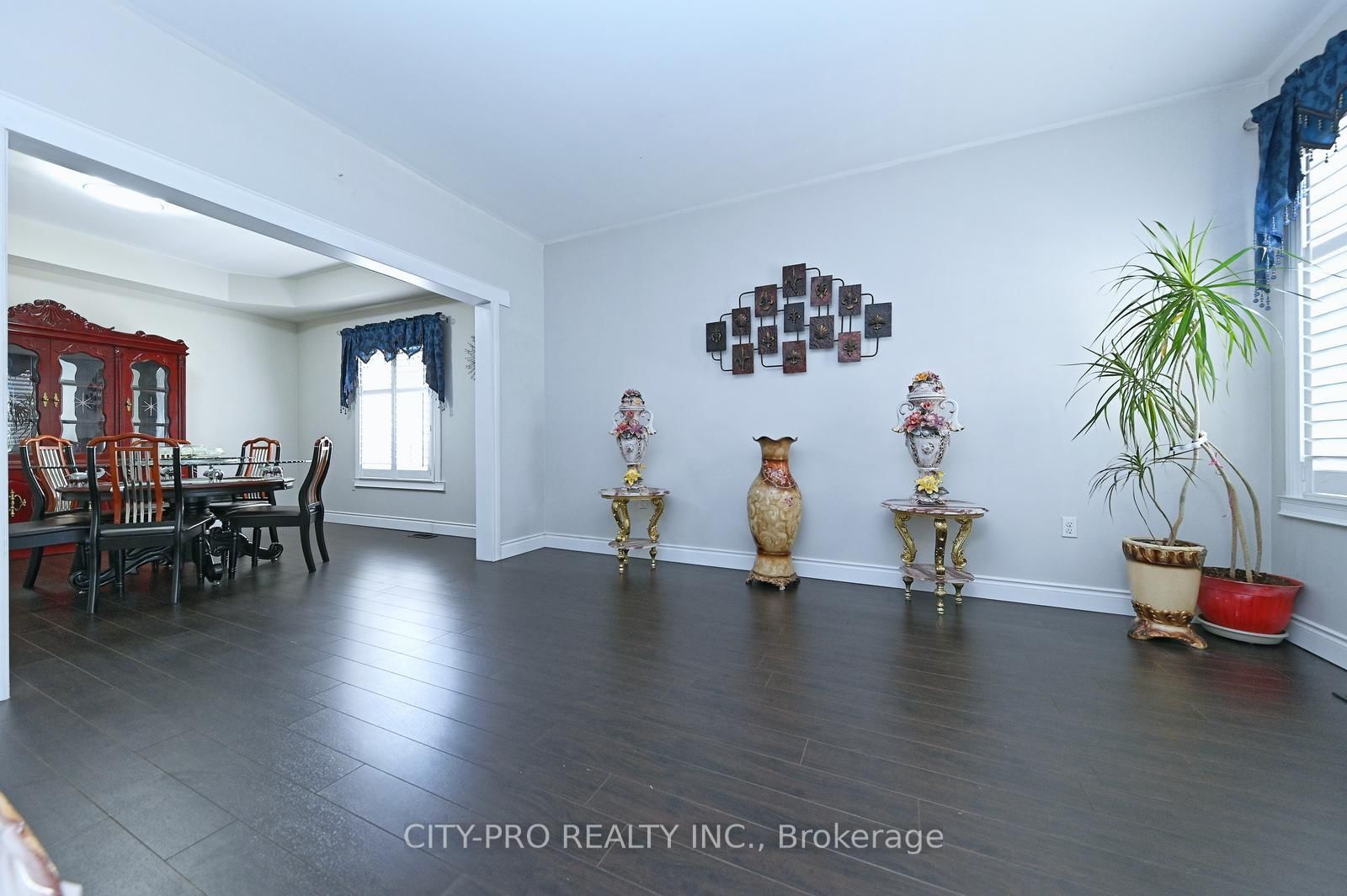 1178 Salmers Drive • Oshawa, ON photo 8