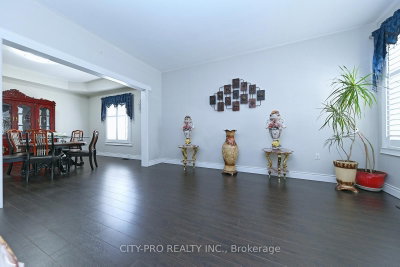 1178 Salmers Drive • Oshawa, ON photo 8