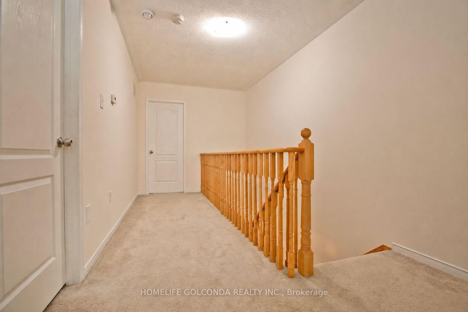 2706 Deputy Minister Path • Oshawa, ON photo 18