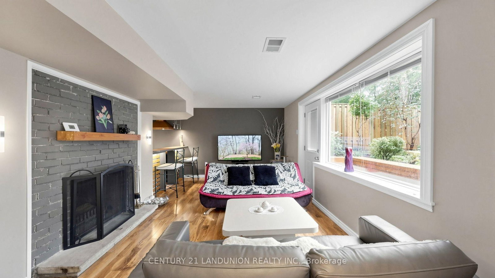 23 Benleigh Drive • Toronto, ON photo 18