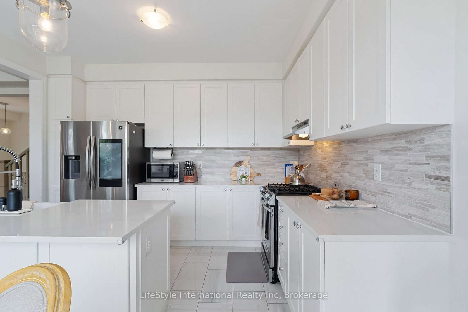68 Barkerville Drive • Whitby, ON photo 20