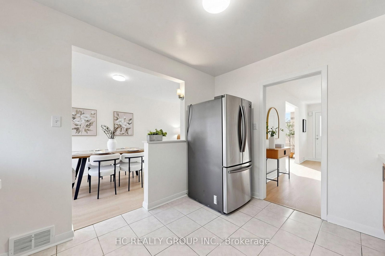 362 Highfield Road • Toronto, ON photo 14
