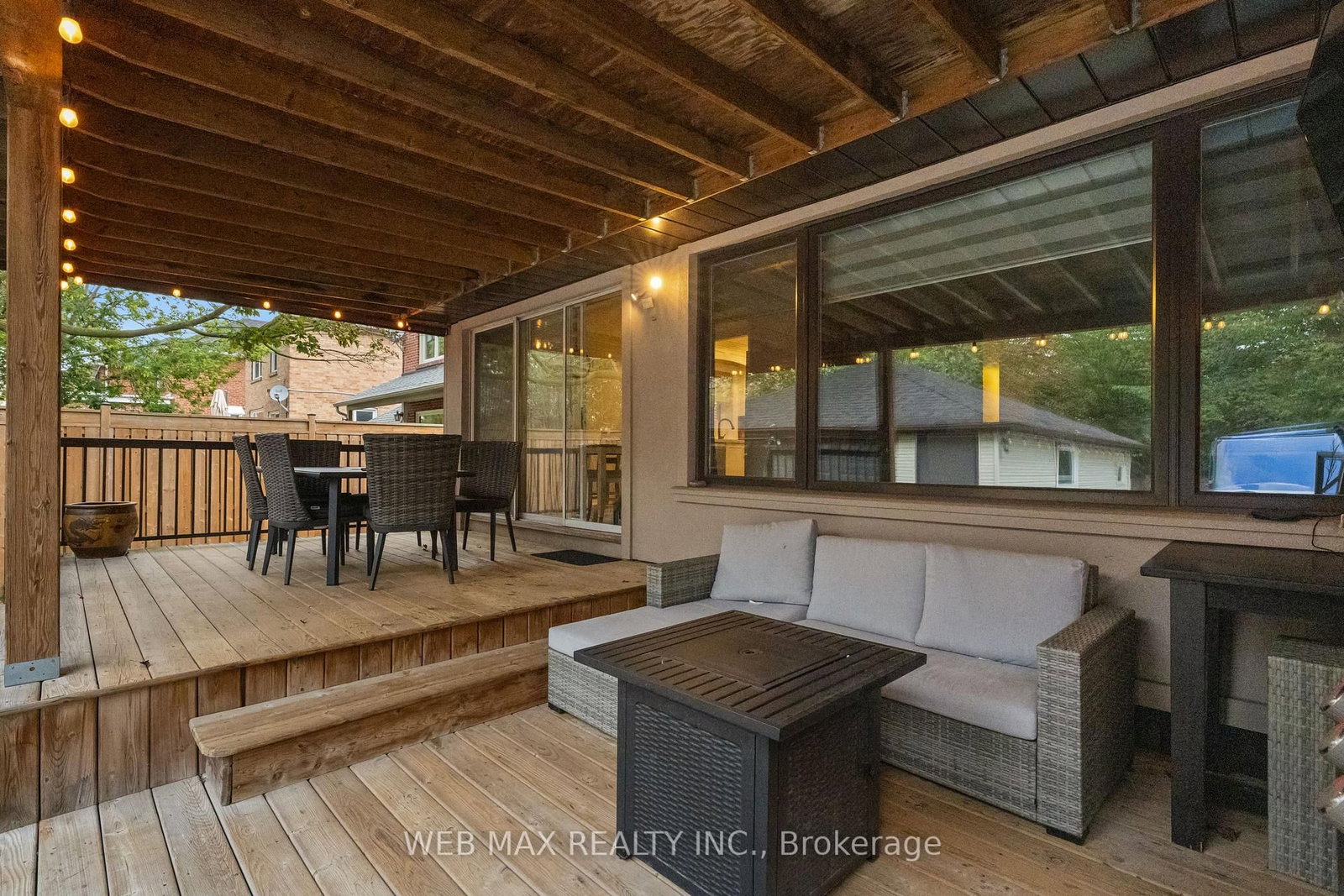 14 Howarth Avenue • Toronto, ON photo 39