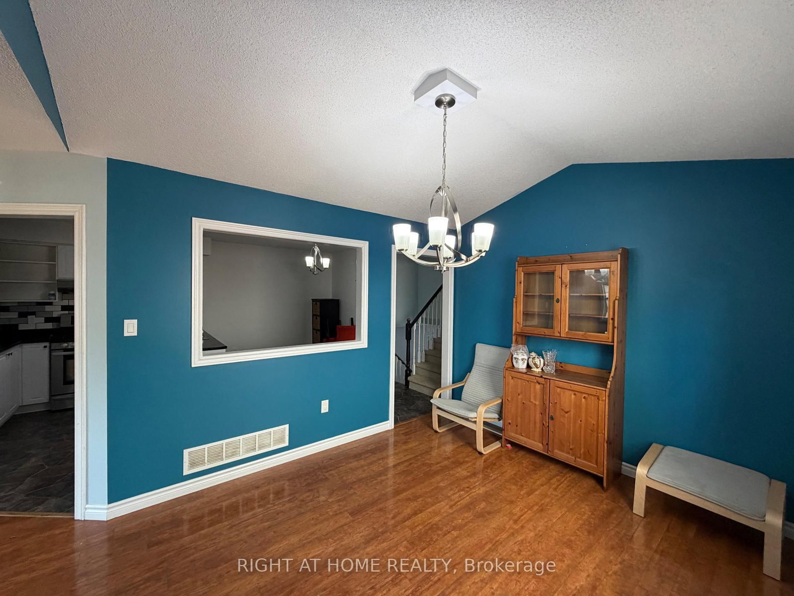 101 Kilgannon Avenue • Clarington, ON photo 10