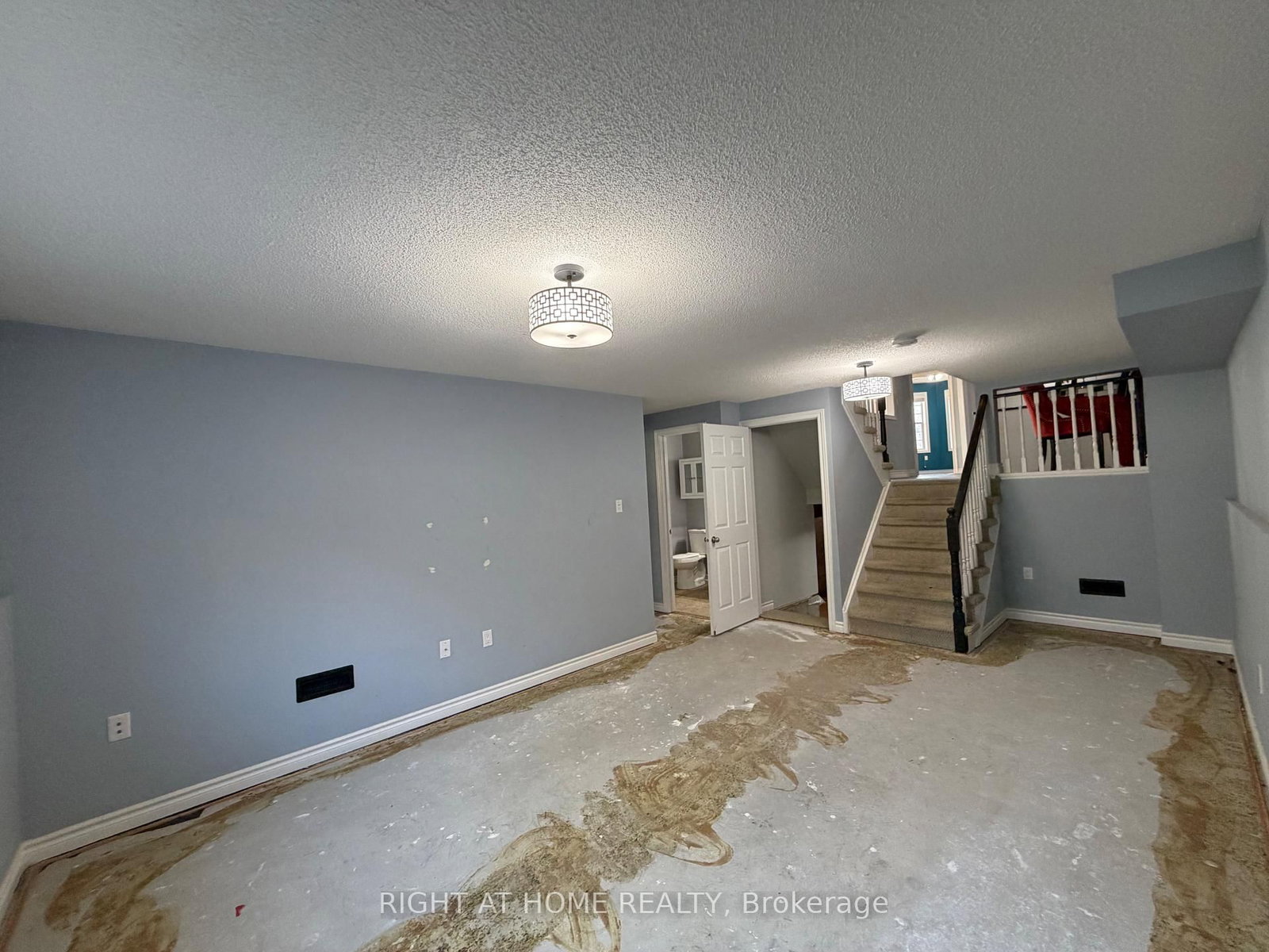 101 Kilgannon Avenue • Clarington, ON photo 26