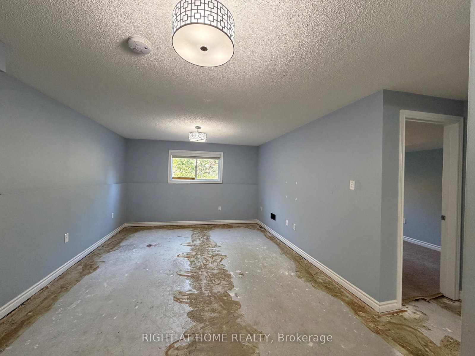 101 Kilgannon Avenue • Clarington, ON photo 27
