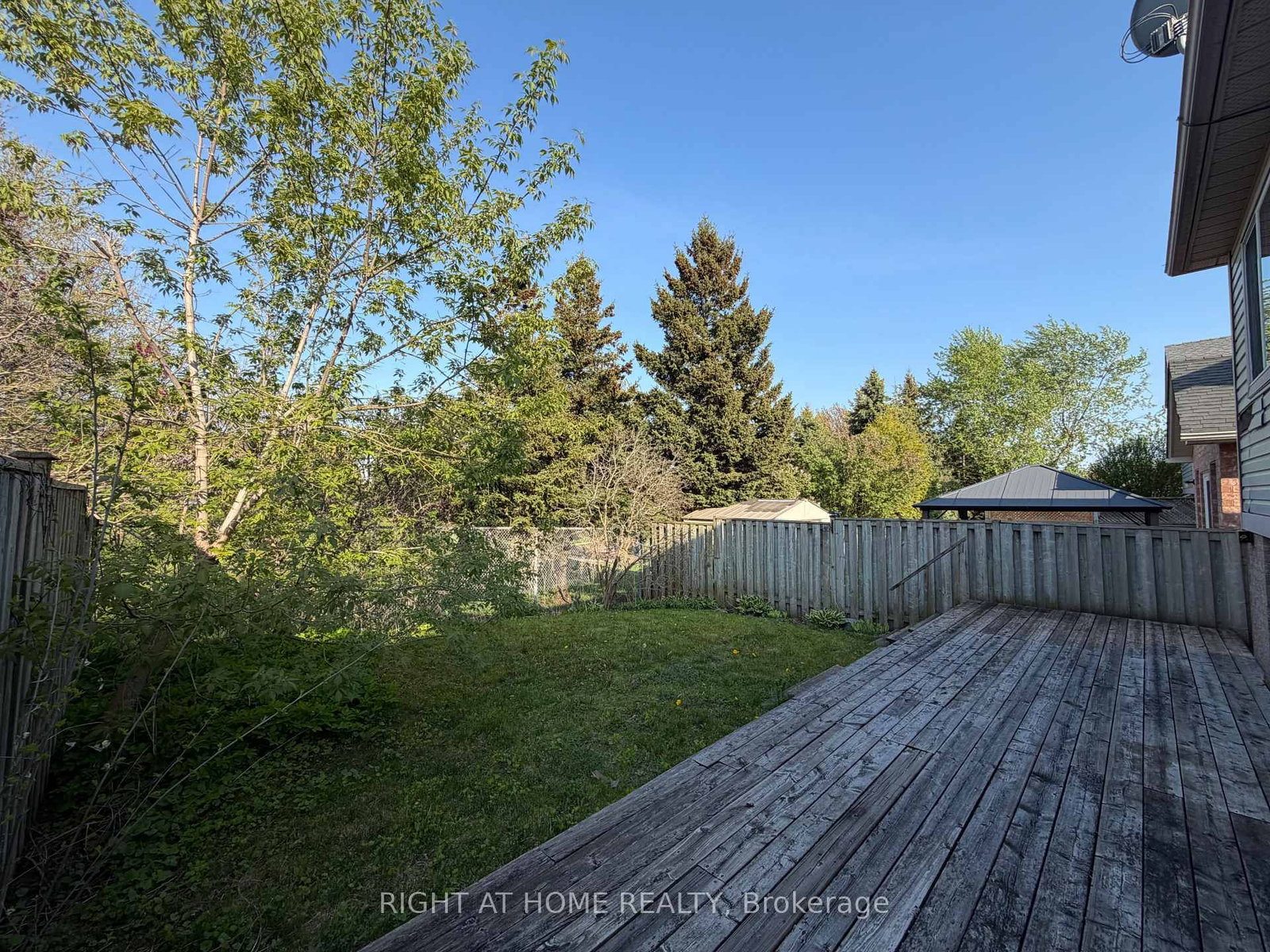 101 Kilgannon Avenue • Clarington, ON photo 43