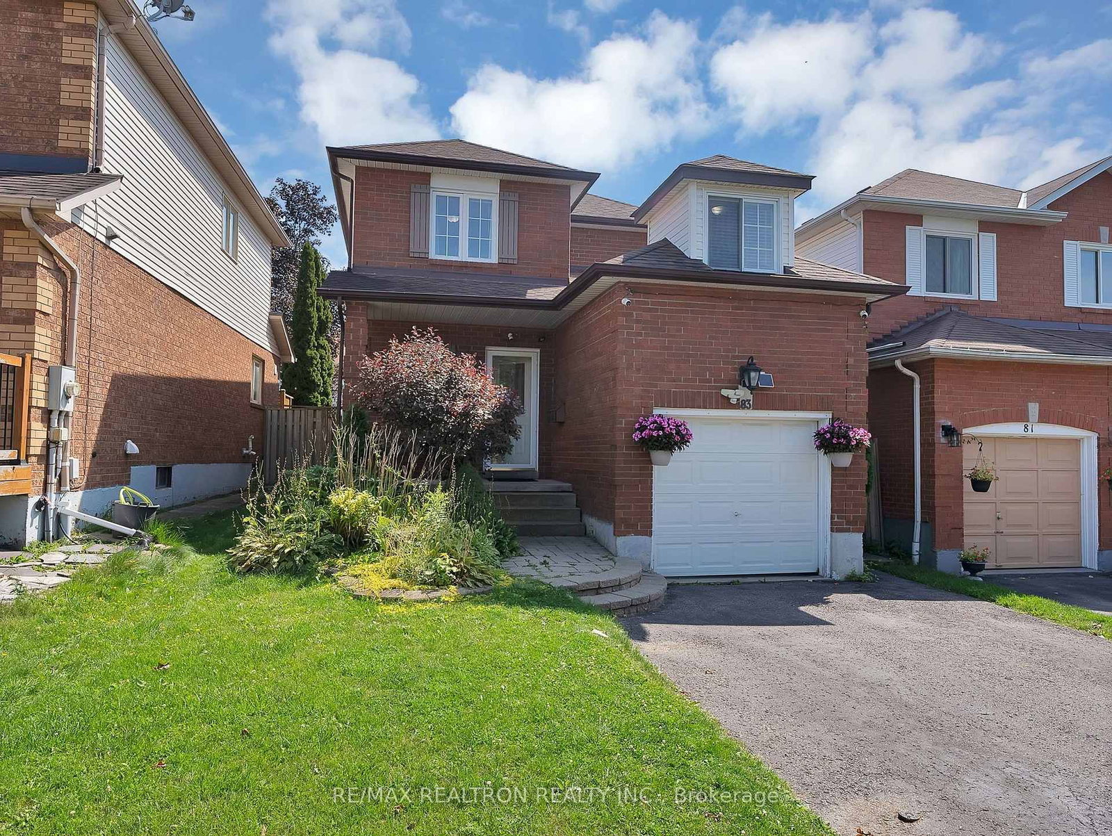 83 Crawforth Street • Whitby, ON photo 1