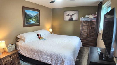 329 Durham Court • Oshawa, ON photo 6