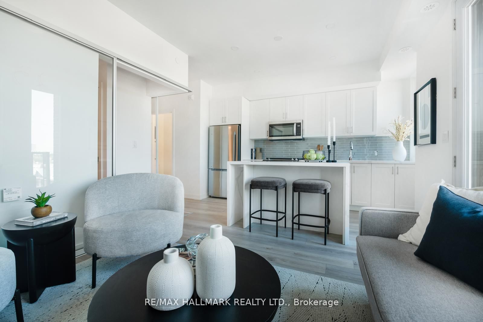 1499 O'Connor Drive • #2 • Toronto, ON photo 8