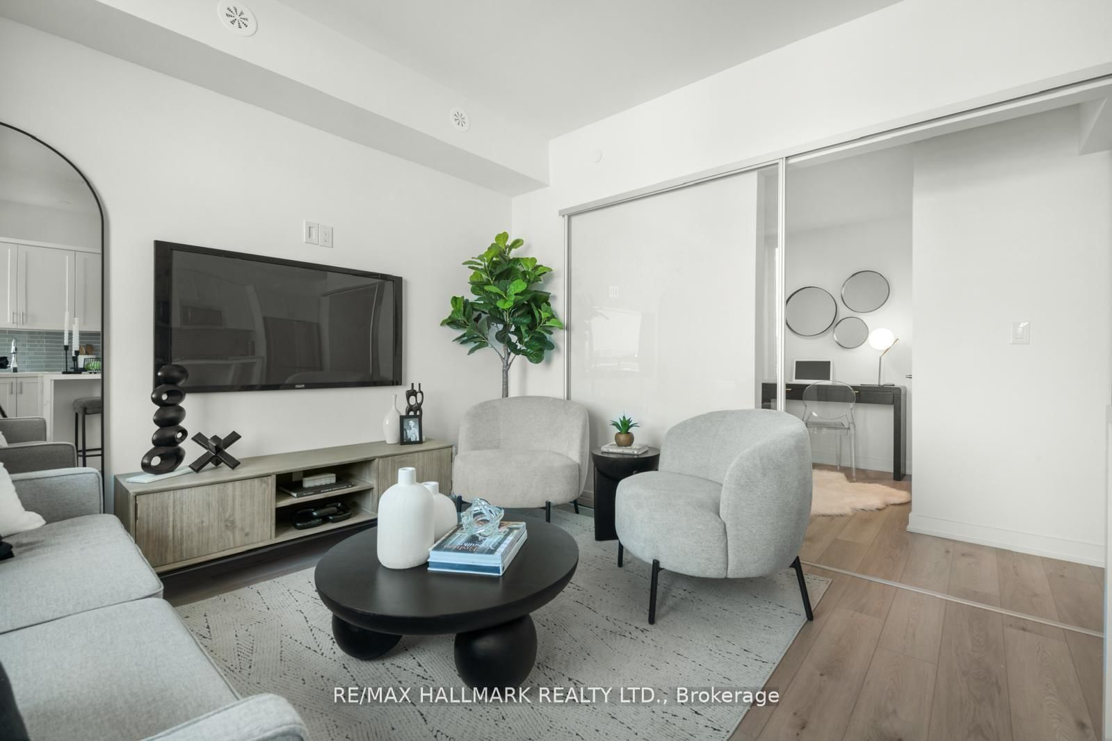 1483 O'Connor Drive • #1 • Toronto, ON photo 6