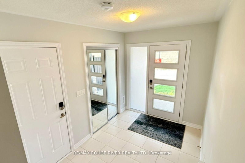 1186 Greentree Path