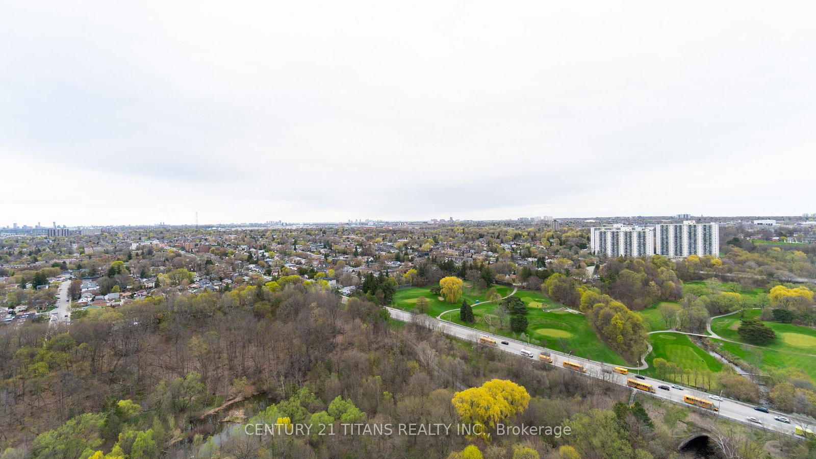 3 Massey Square • #3001 • Toronto, ON photo 19
