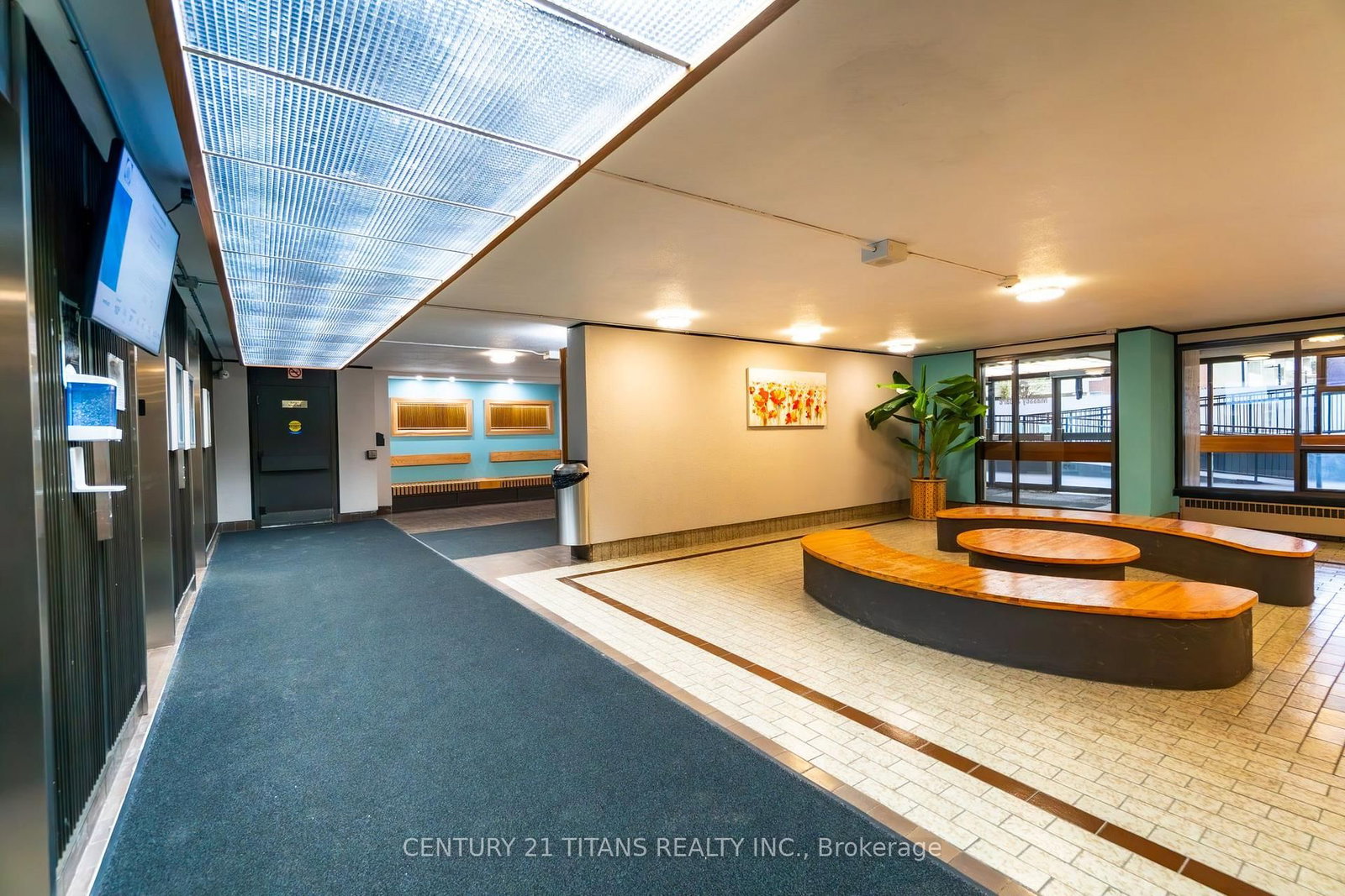 3 Massey Square • #3001 • Toronto, ON photo 20