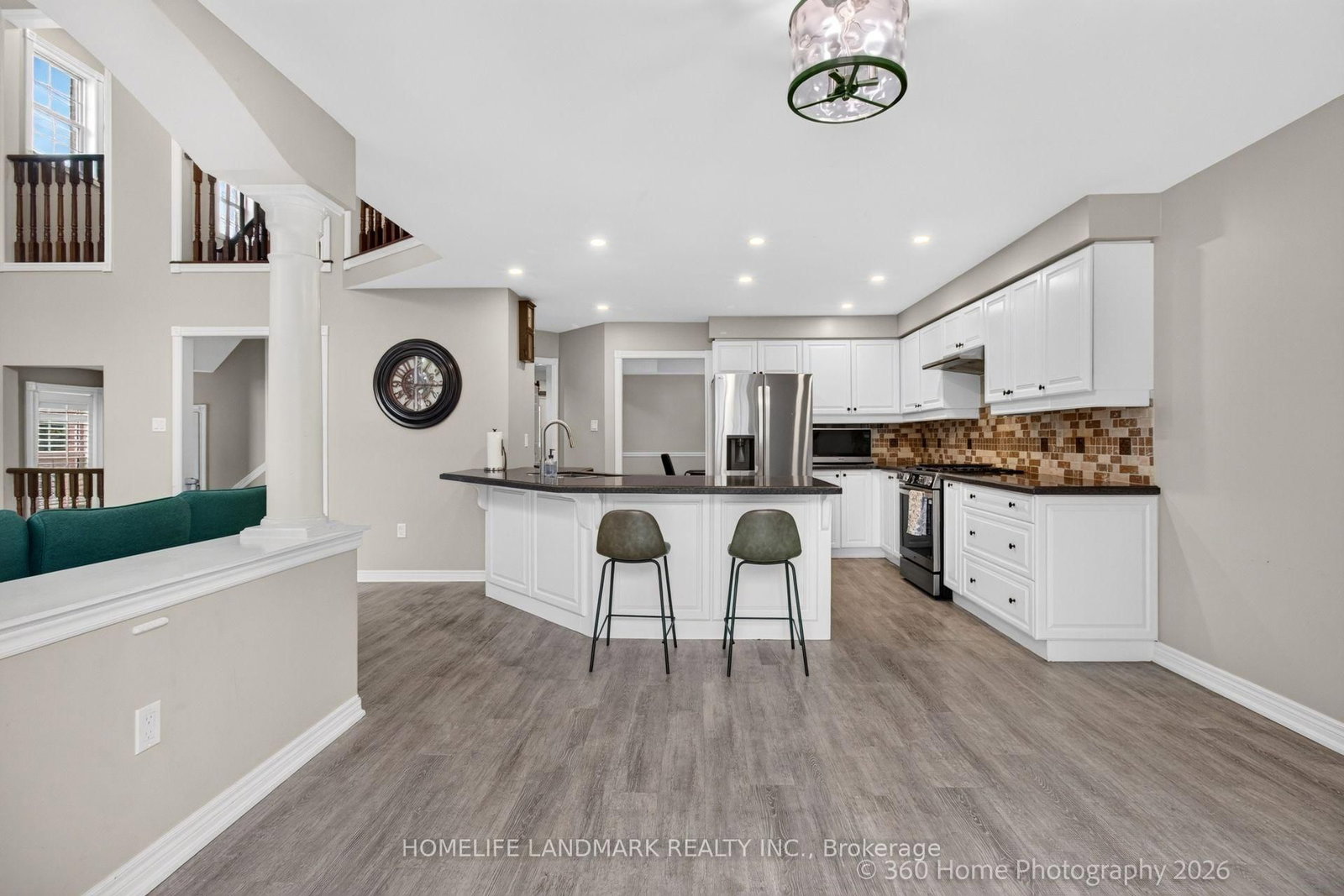 42 Blackfriar Avenue • Whitby, ON photo 24
